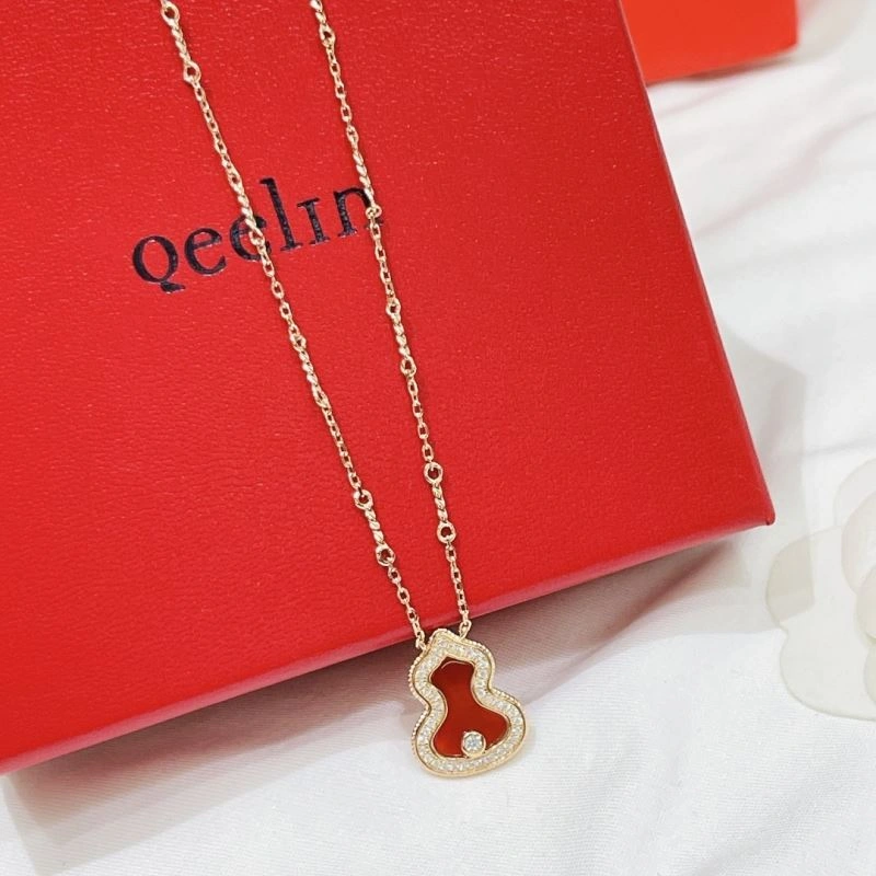 Affordable Qeelin Necklaces 212833