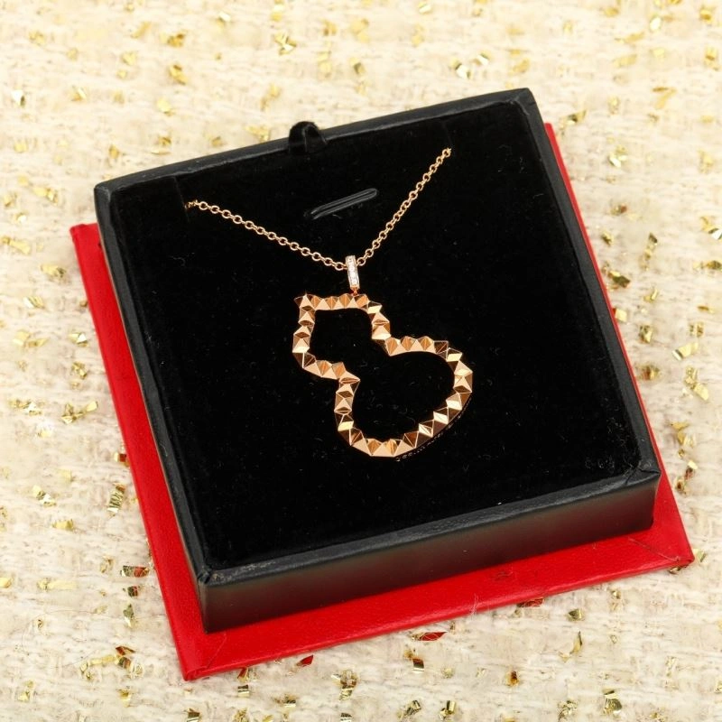 QuickDry Qeelin Necklaces 212828