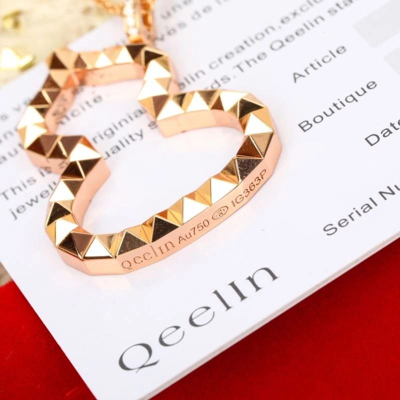 QuickDry Qeelin Necklaces 212828