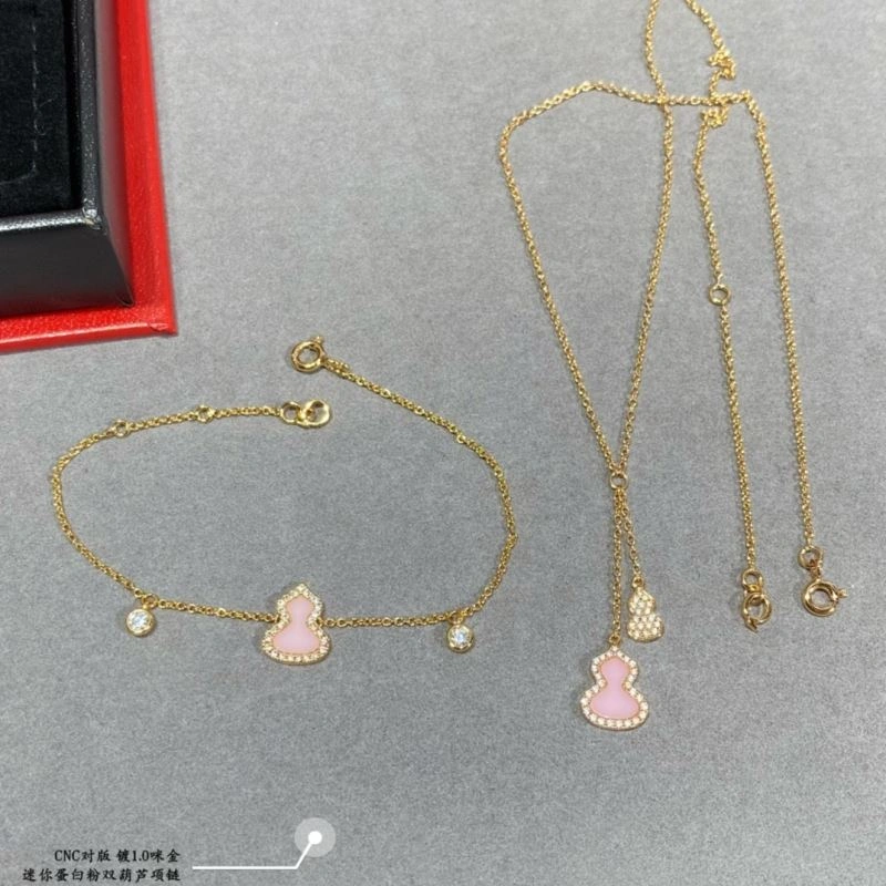 Qeelin Necklaces Vibrant 212517