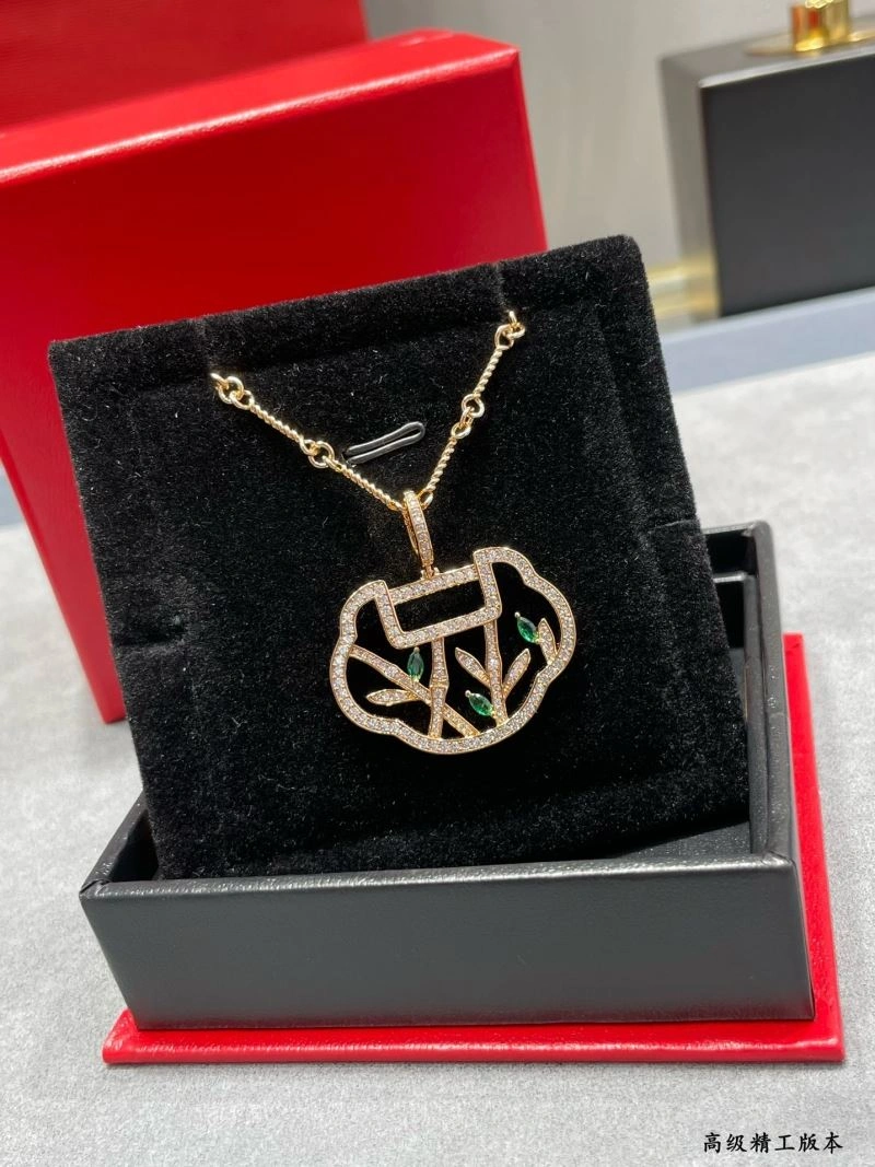 Qeelin Necklaces TimelessDesign 211702