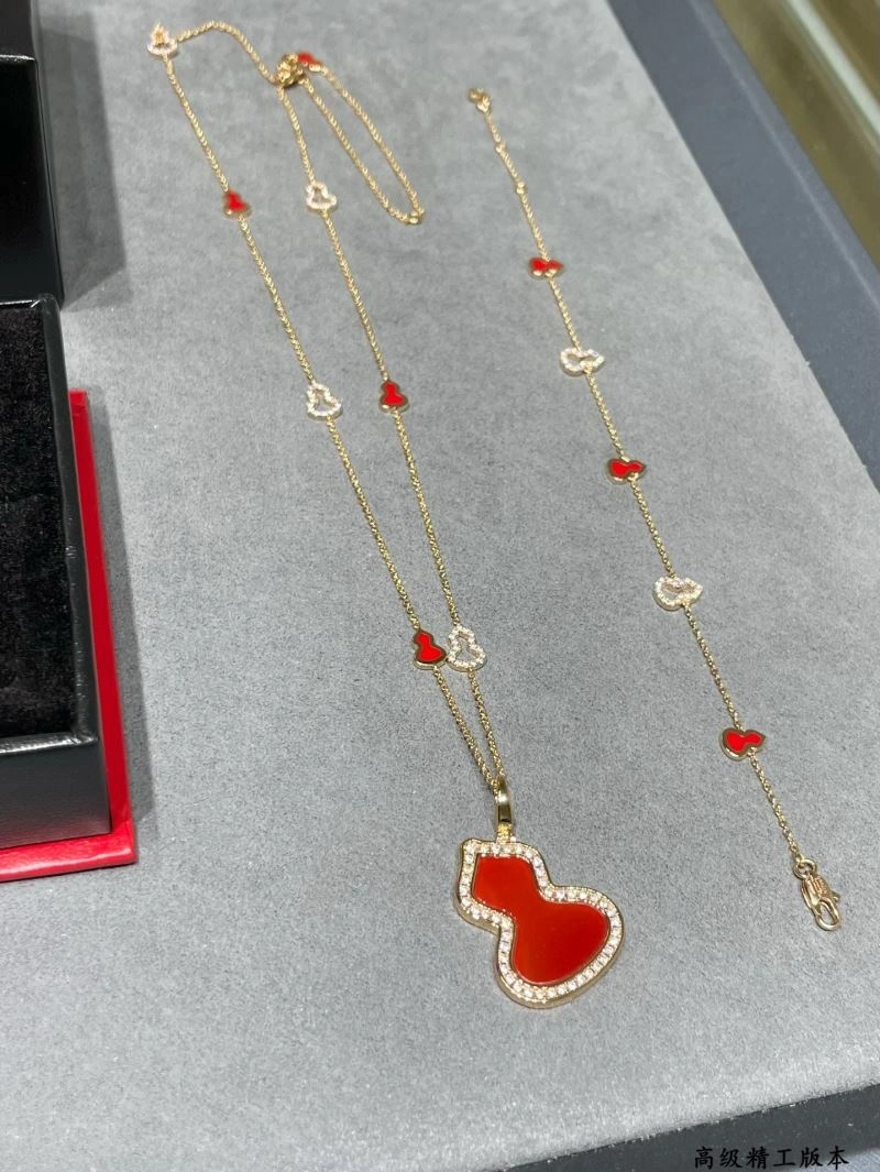 Qeelin Necklaces Sleek 211701