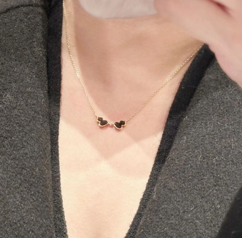 Qeelin Necklaces Fashionable 211732