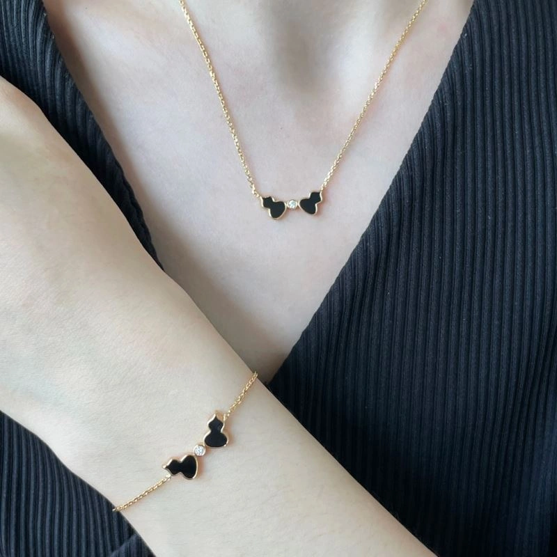 Qeelin Necklaces Fashionable 211732
