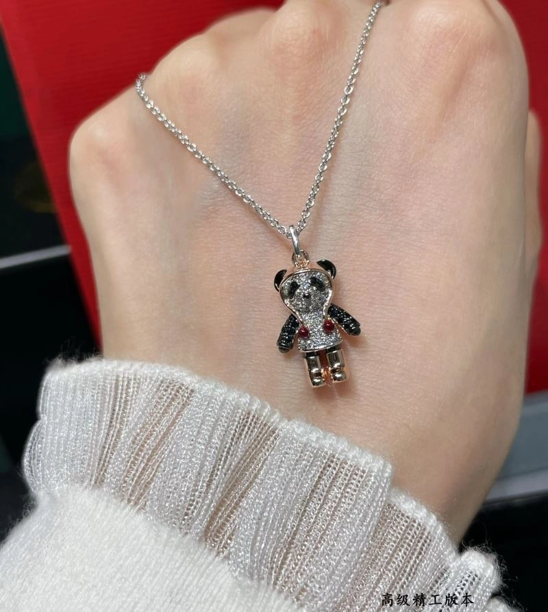 Chic Qeelin Necklaces 211686