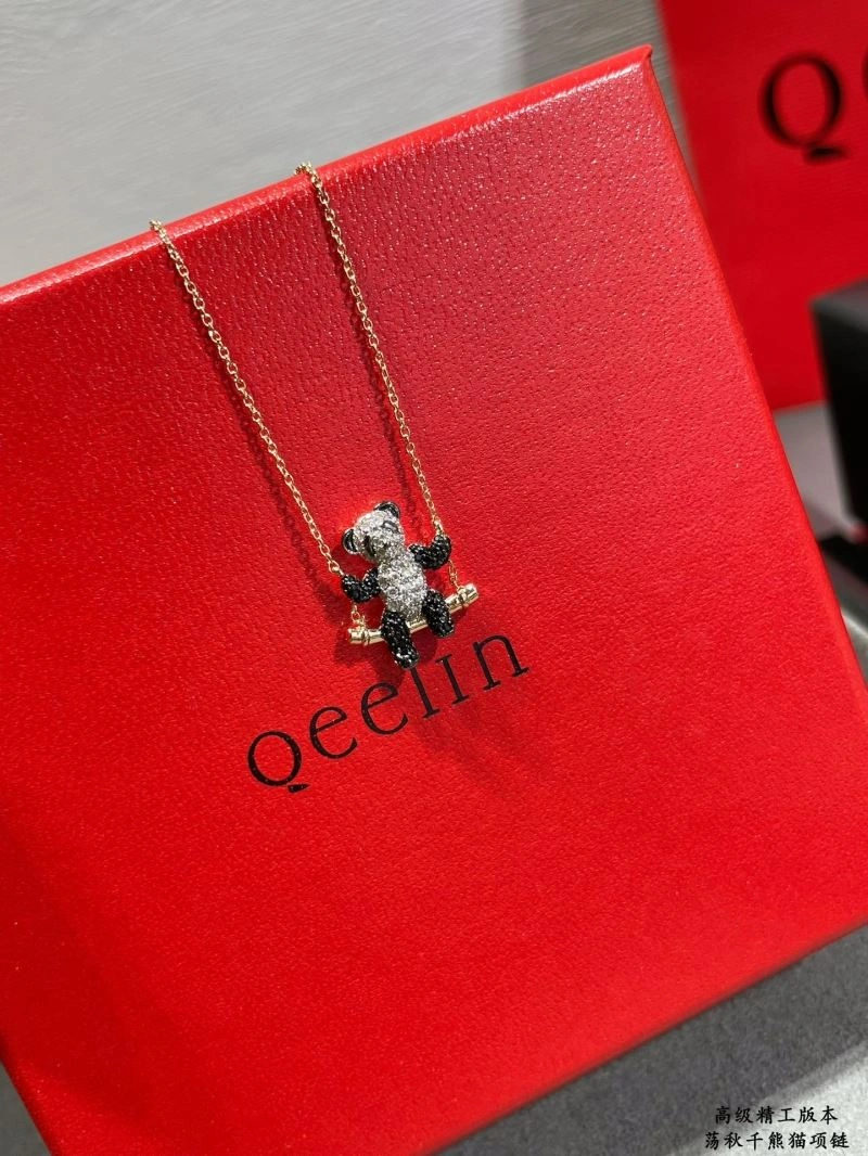 WrinkleFree Qeelin Necklaces 211690