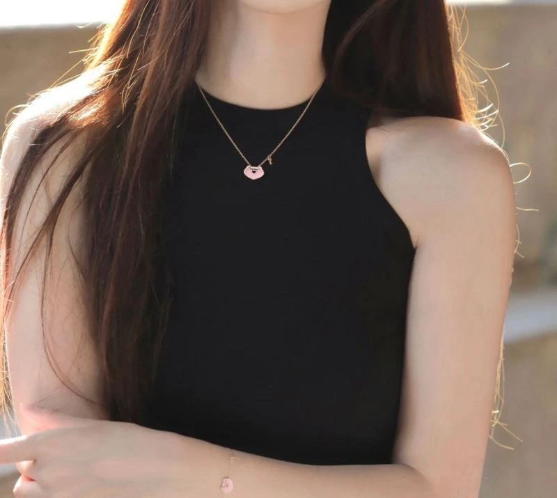 Qeelin Necklaces Lightweight 211693