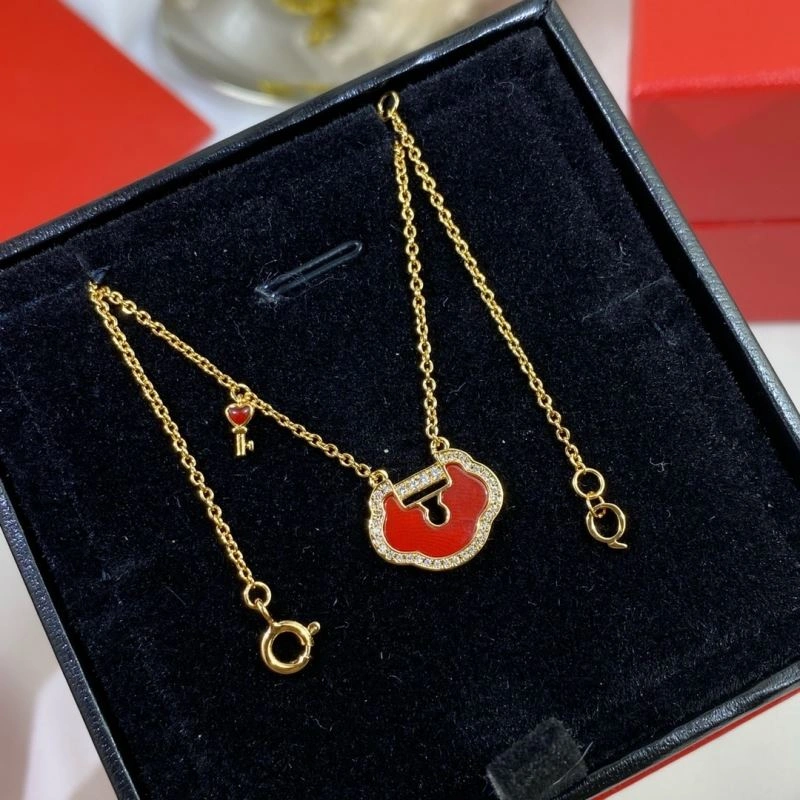 ZipUp Qeelin Necklaces 211688