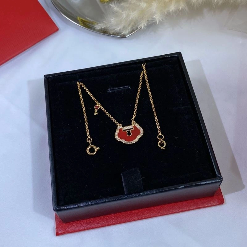 ZipUp Qeelin Necklaces 211688
