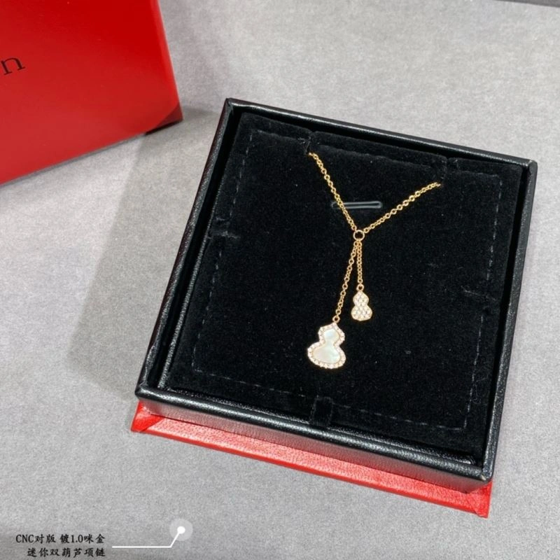 Qeelin Necklaces EyeCatching 211697