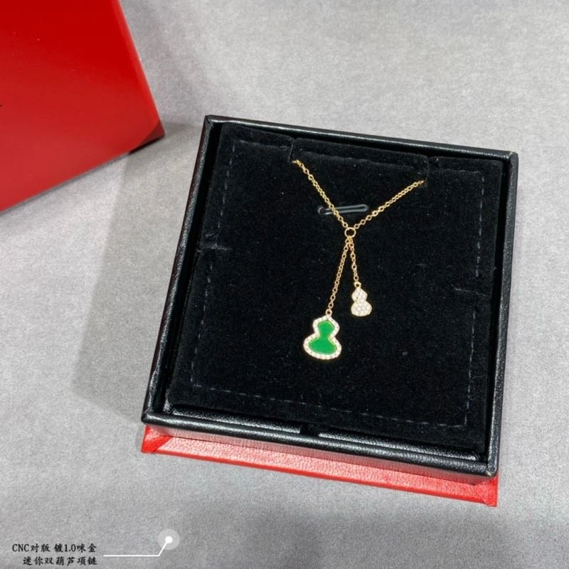 Qeelin Necklaces EyeCatching 211697
