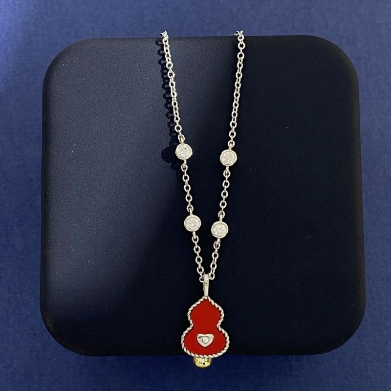 Qeelin Necklaces SunProtective 211687