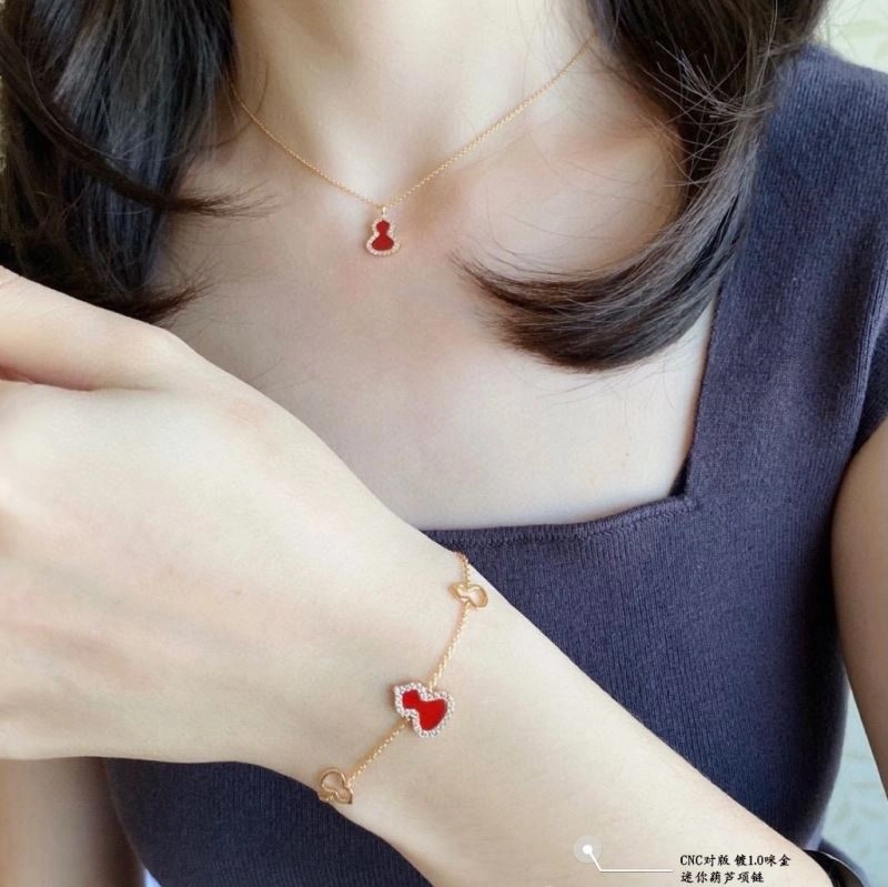 Qeelin Necklaces MultiPurpose 211088