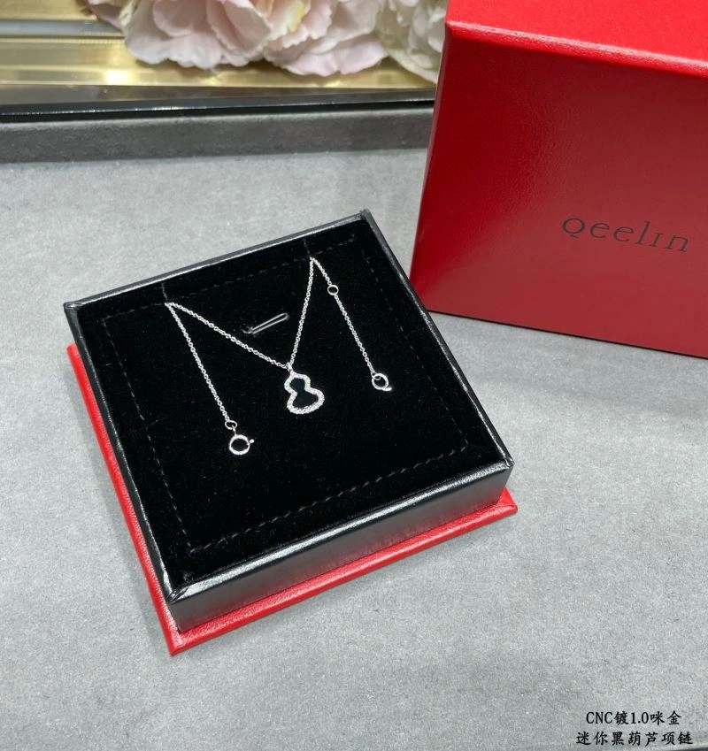 Qeelin Necklaces WaterResistant 211097