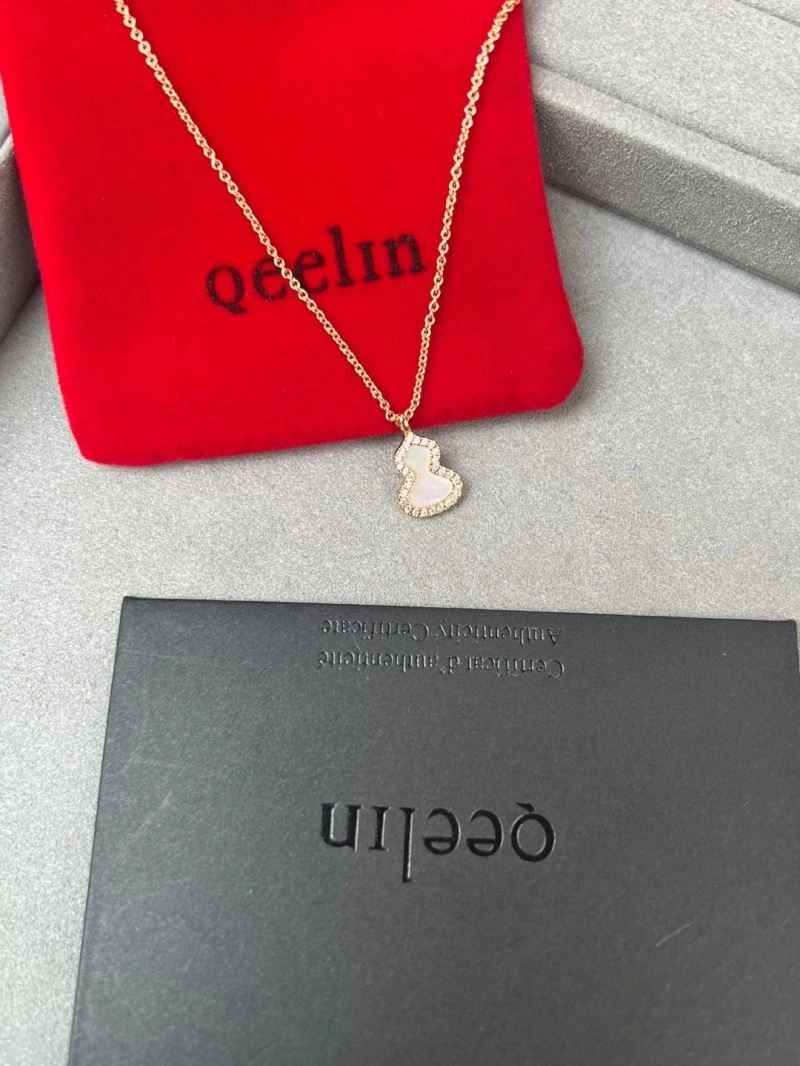 GoAnywhere Qeelin Necklaces 211082