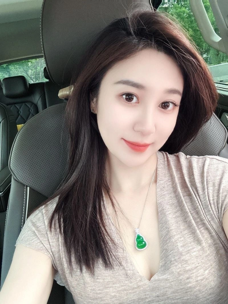 Qeelin Necklaces Premium 211081