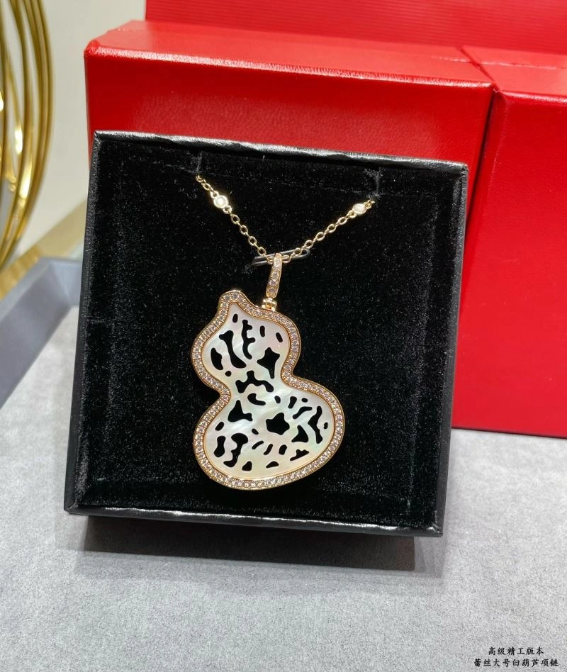 Qeelin Necklaces Bright 211078