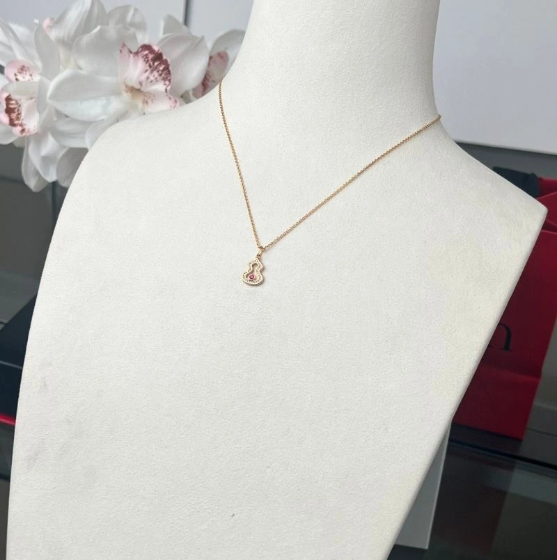 EasyCare Qeelin Necklaces 211071