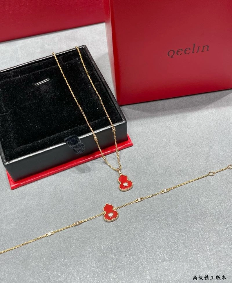 UrbanStyle Qeelin Necklaces 211066