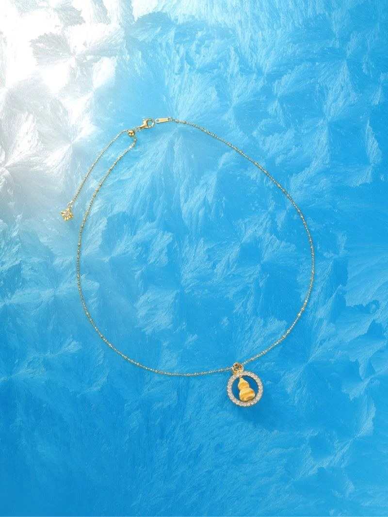Vibrant Qeelin Necklaces 210385