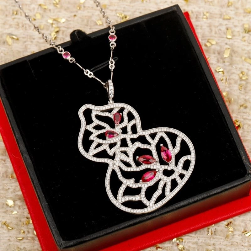 Qeelin Necklaces Lightweight 210390