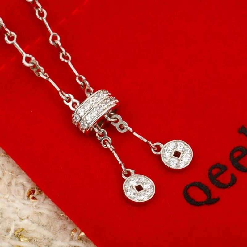 Qeelin Necklaces Lightweight 210390