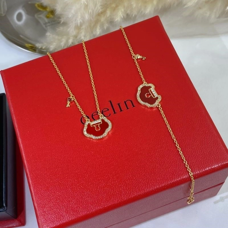 Flexible Qeelin Necklaces 210380