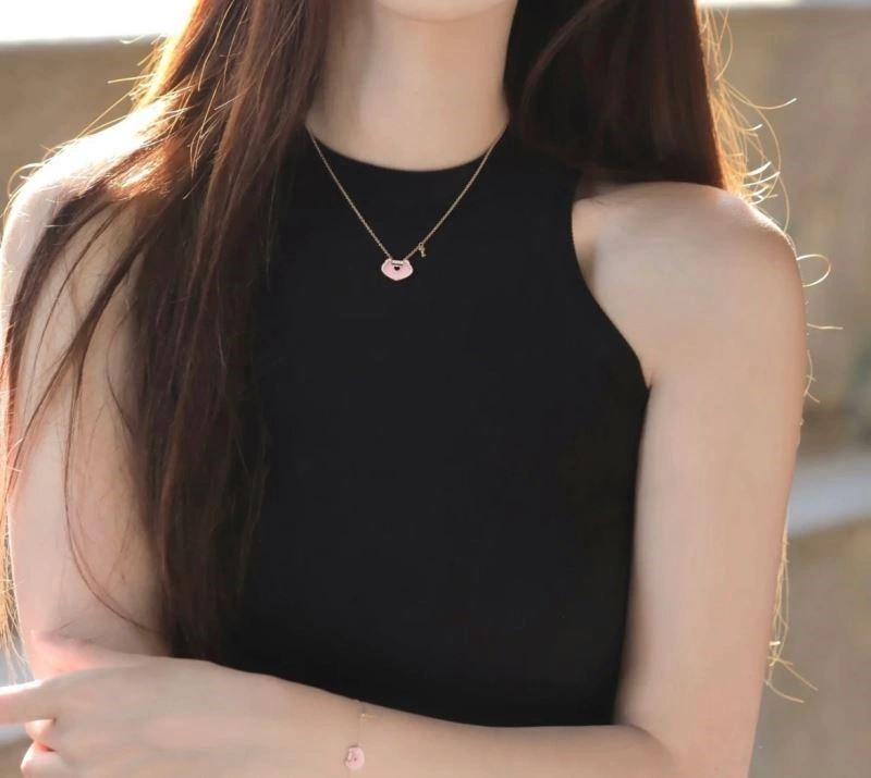 GoodFit Qeelin Necklaces 210381