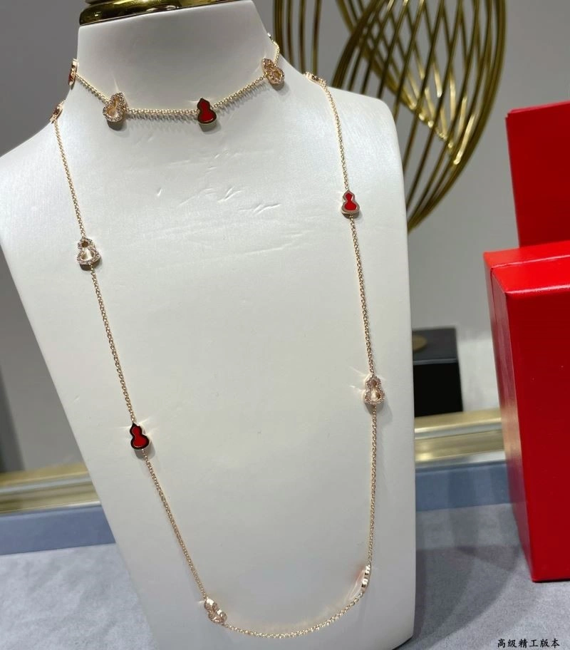 FreshLook Qeelin Necklaces 210363