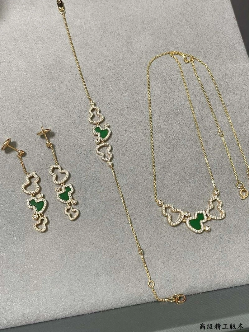 Qeelin Necklaces Breathable 210361