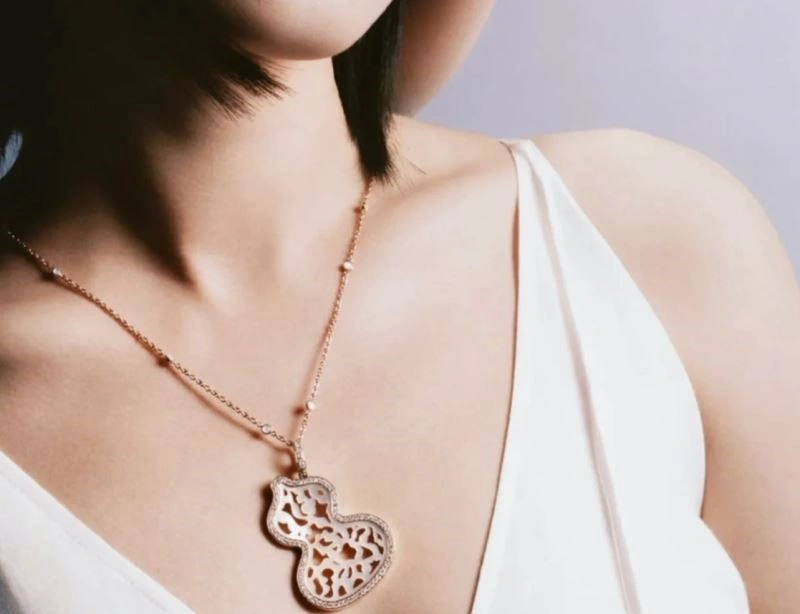 EasyCare Qeelin Necklaces 210362