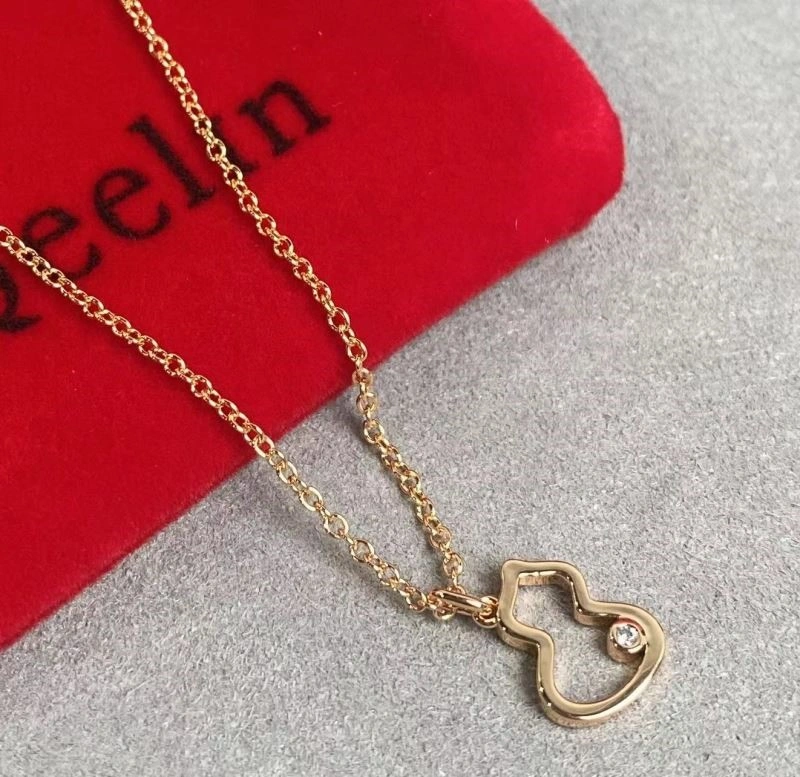 Qeelin Necklaces Effortless 210366