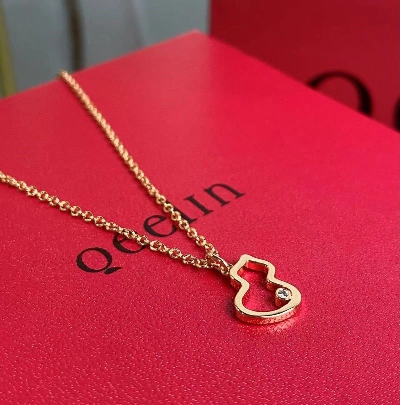 Qeelin Necklaces Effortless 210366