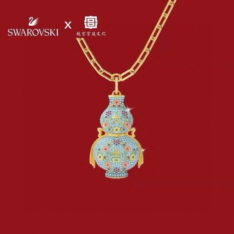 Snug Qeelin Necklaces 210351