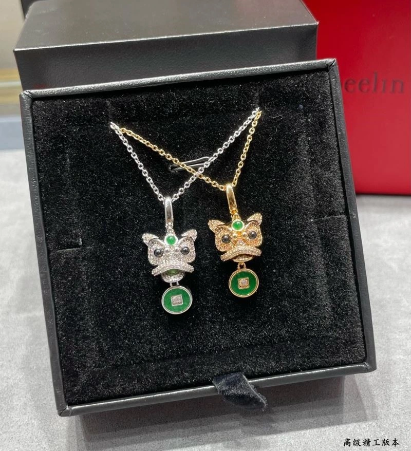 Stylish Qeelin Necklaces 210352