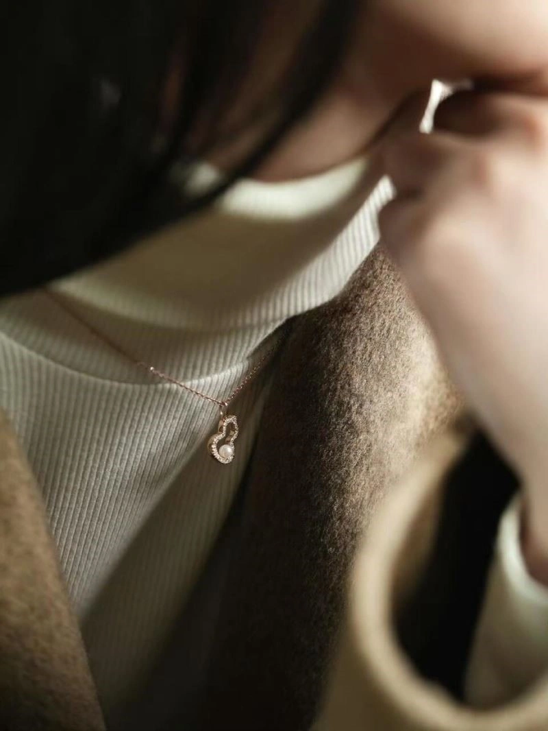 Upgraded Qeelin Necklaces 209663