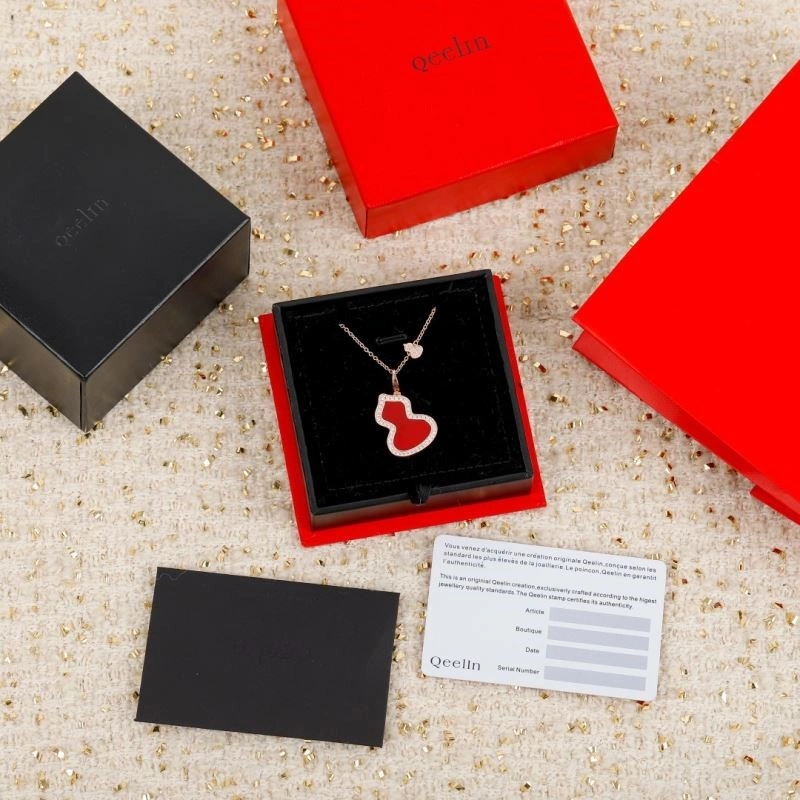 FlexibleFit Qeelin Necklaces 209640
