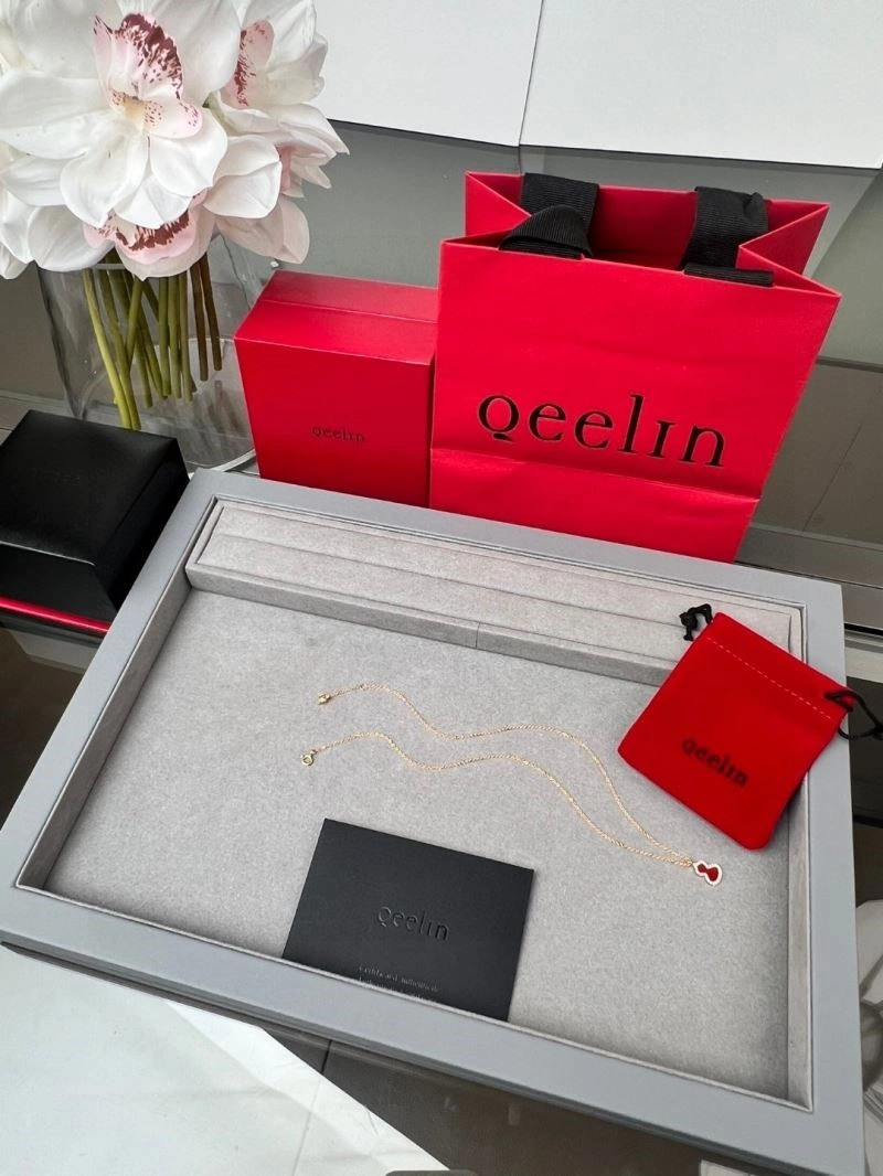 Qeelin Necklaces SmoothTexture 209102