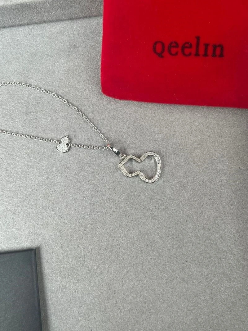 ZipUp Qeelin Necklaces 209101