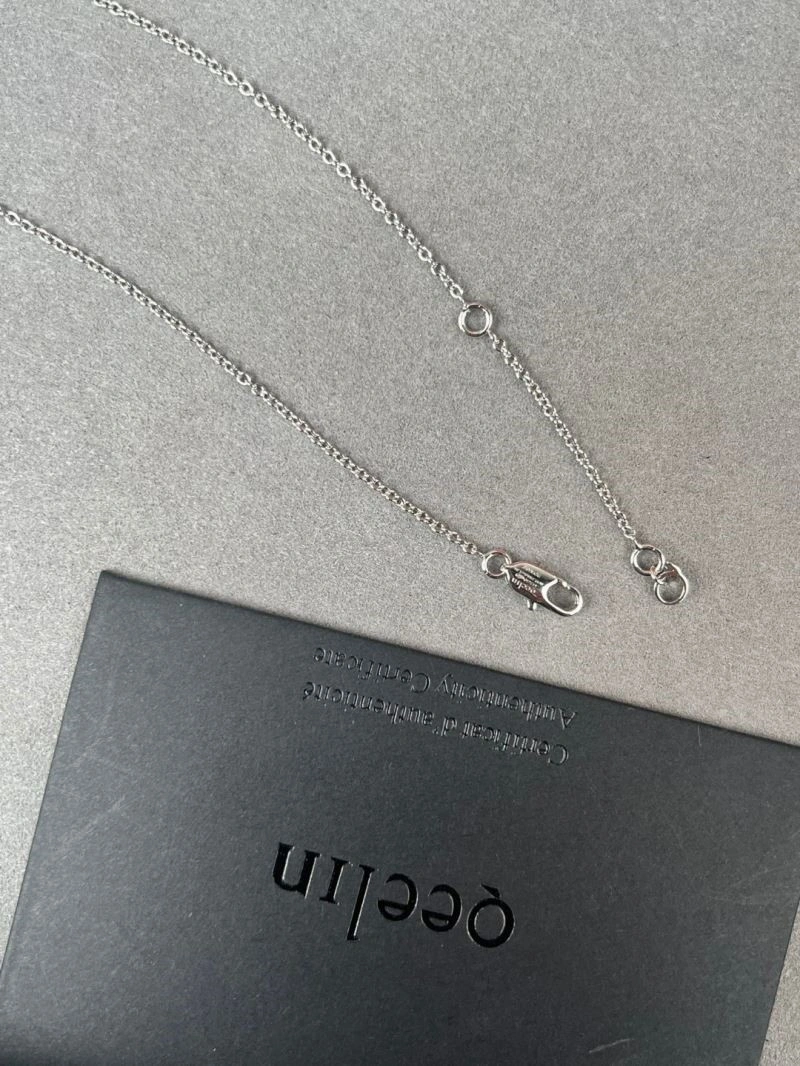 ZipUp Qeelin Necklaces 209101