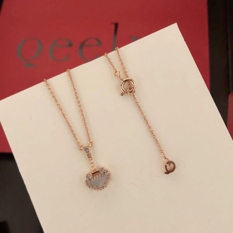 SoftTouch Qeelin Necklaces 209096