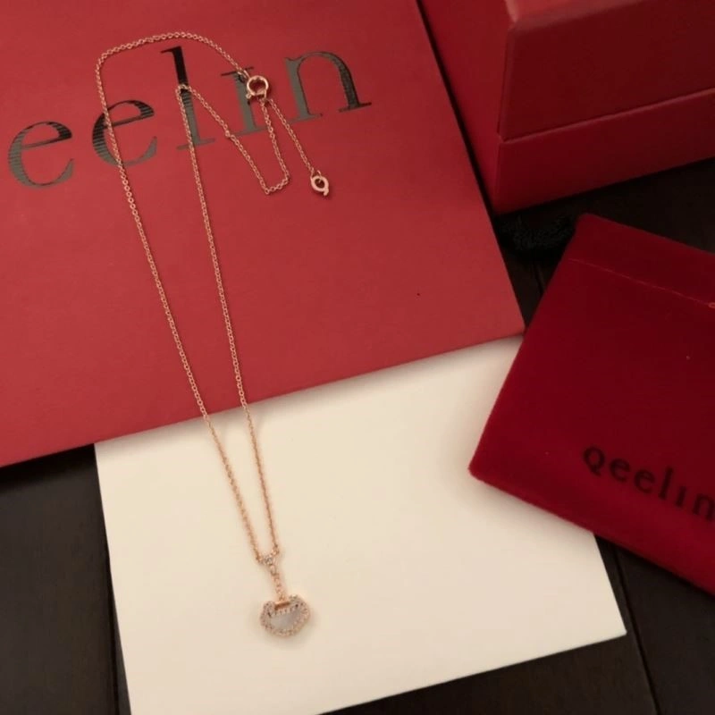 SoftTouch Qeelin Necklaces 209096