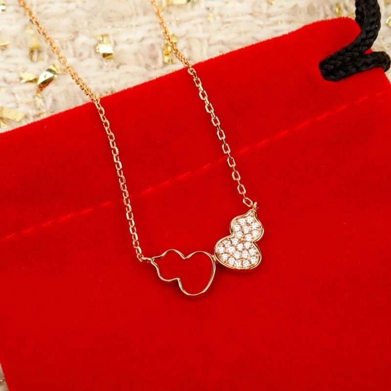 SmoothTexture Qeelin Necklaces 209097