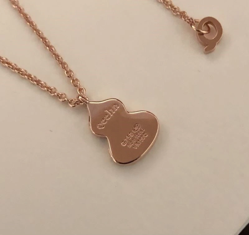 MoistureWicking Qeelin Necklaces 208465