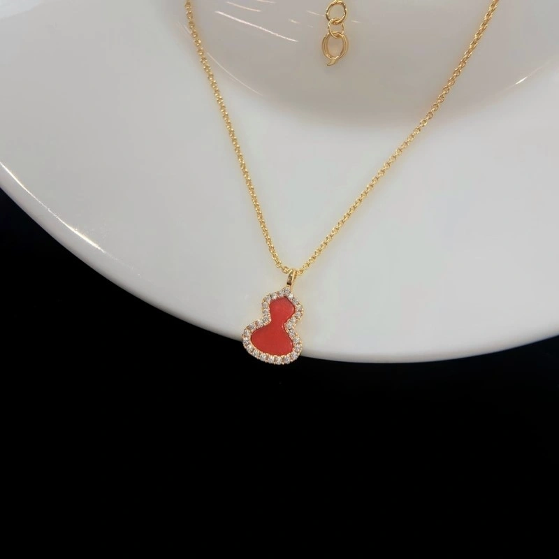 Qeelin Necklaces Stylish 208448