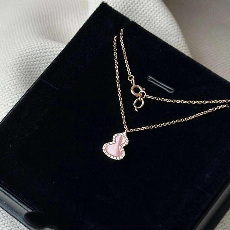 Qeelin Necklaces Versatile 208449