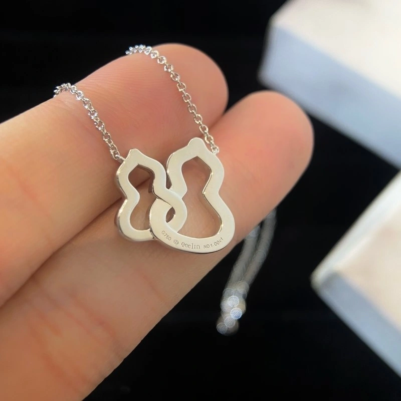 Qeelin Necklaces Snug 208453