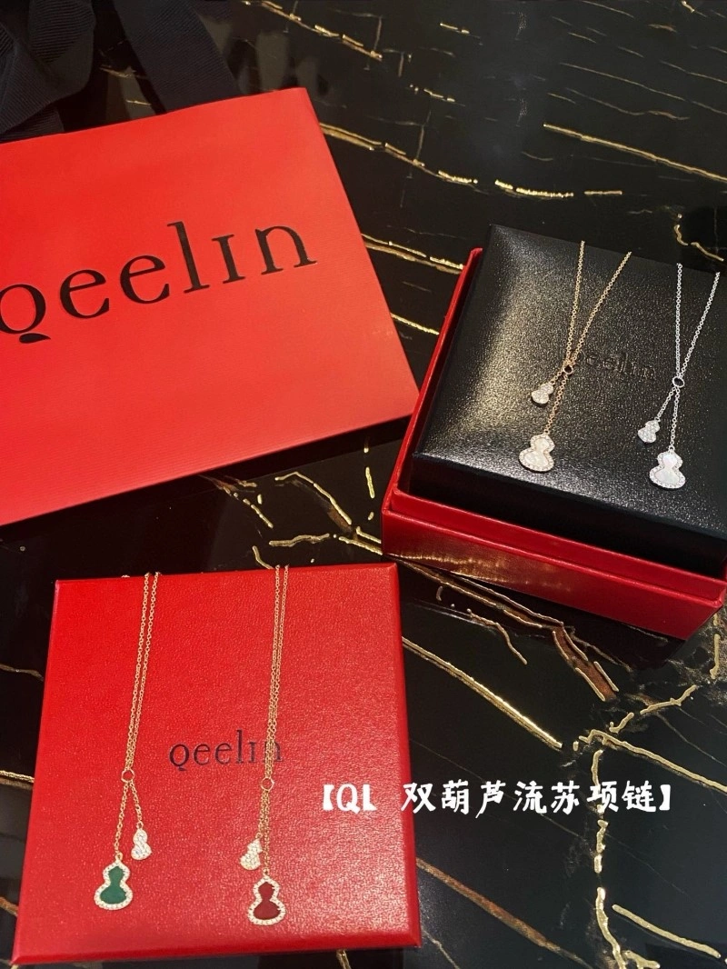 ComfortFit Qeelin Necklaces 208464