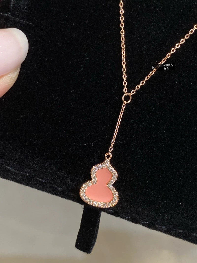 Qeelin Necklaces EasyCare 208447