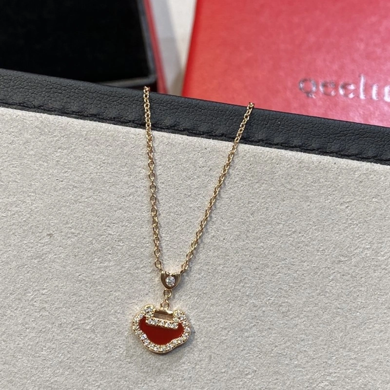 SunProtective Qeelin Necklaces 208458